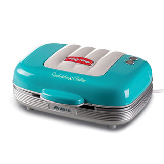 Sandwiches and cookies 3 in 1