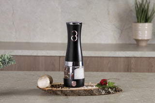 2 in 1 electric pepper and salt mill