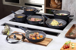 Italika Saucepan 2H  with Lid  28cm