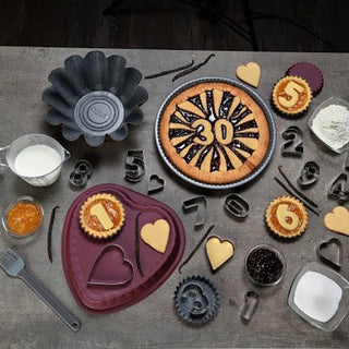 Sweet Cherry Set Cake Heart 24x24cm