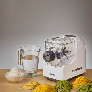 Pasta Machine with 5 Pasta Option Pastmatic-1581, White