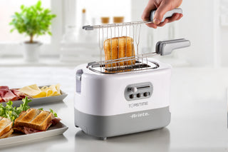 Toaster With Tongs For 2 Slices 700W