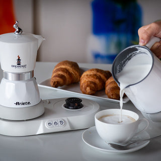 Electric Moka , Kettle and Milk Frother 3 in 1