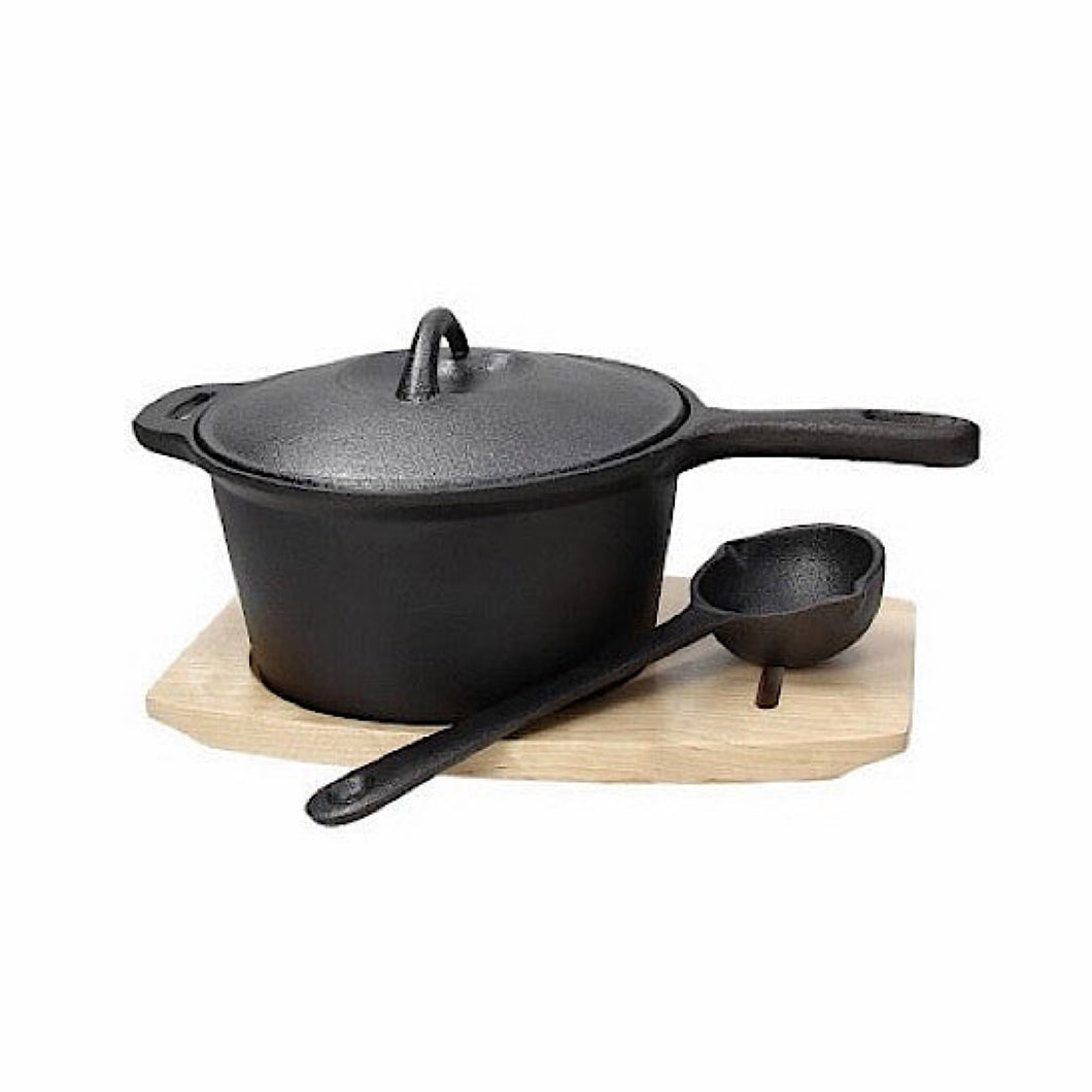 Fusion Taste Cast Iron Casserole 18cm + Wood Base