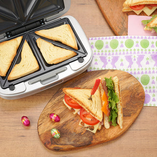 Sandwiches and cookies 3 in 1