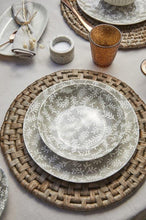 Load image into Gallery viewer, Tableware Madison Foliage Dinner Set 18pcs
