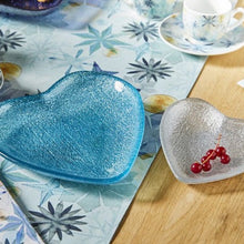 Load image into Gallery viewer, Blue Heart Plate 20cm Galassia Heart
